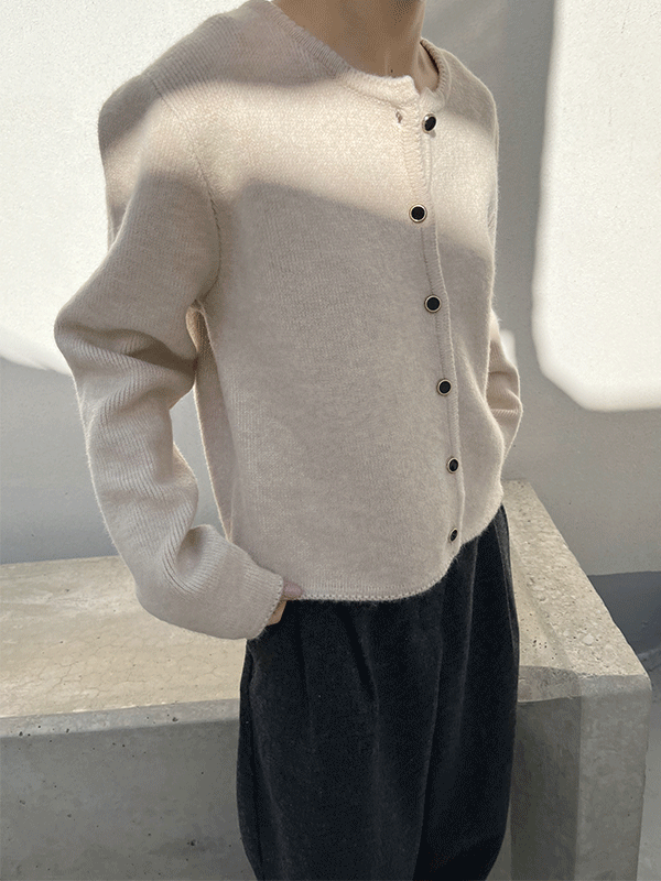 button point your cardigan (cream)