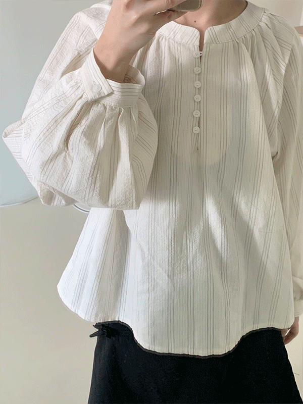 together shirring blouse (베이지당일)